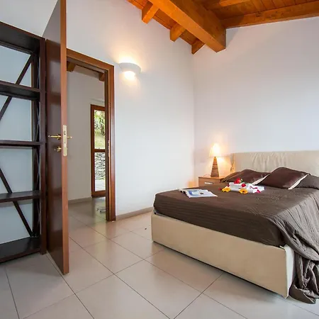 Сasa de vacaciones Aquila Pianello Del Lario