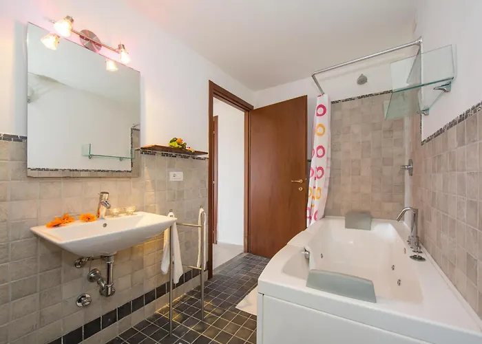 Aquila Semesterbostad