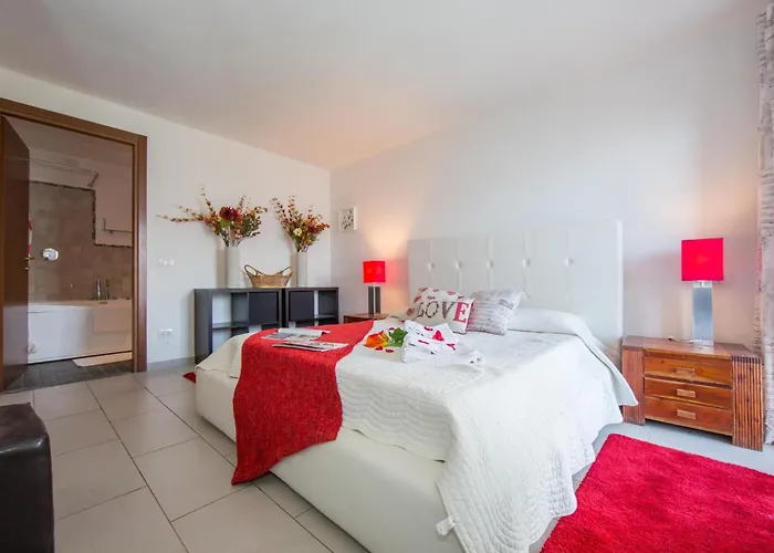 Aquila Semesterbostad